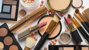 MAQUILLAGE