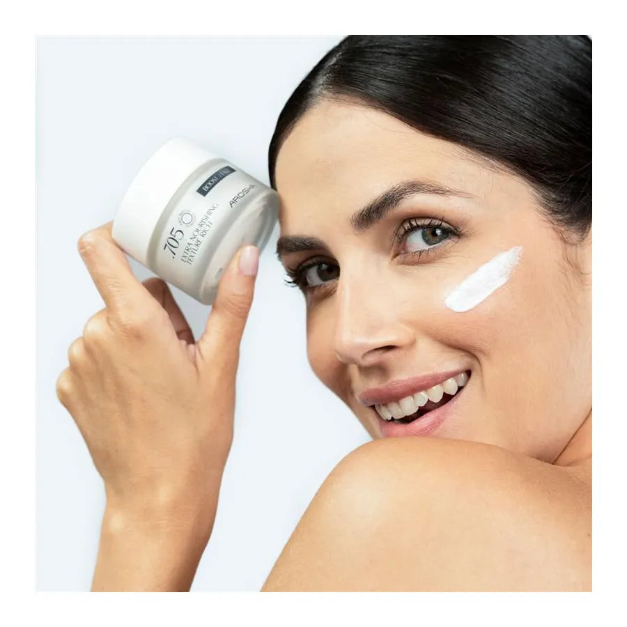 Crème  Extra Nourishing 705 texture riche